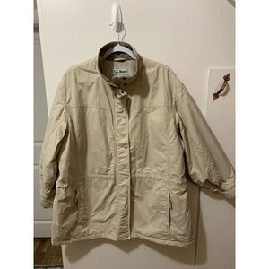 LL Bean Jacket Petite XL Women's Tan Stowaway  Wind Coat Gore